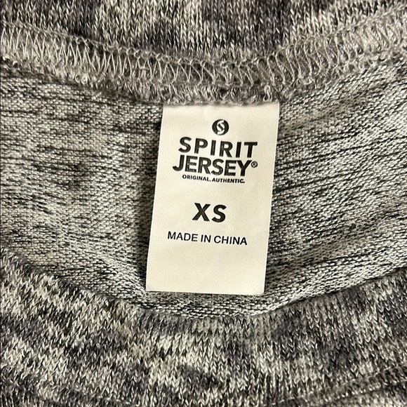 Gray Leopard Print Long Sleeve Top NWOT - Picture 3 of 4